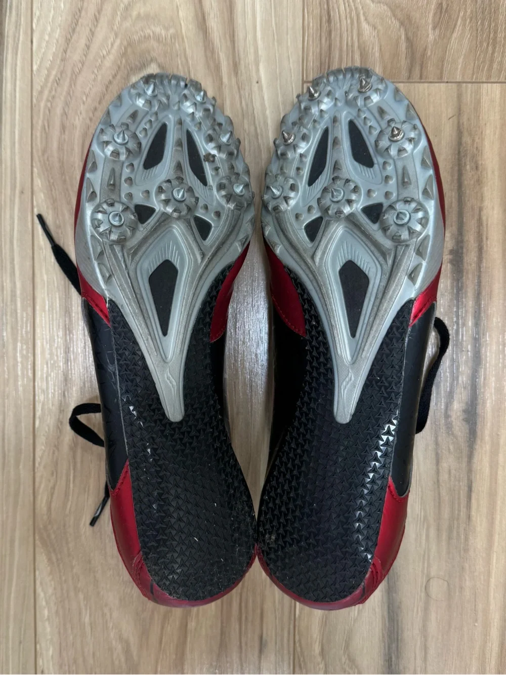 Saucony Spitfire Men's Track & Field Cleats Red & Black Sprint Racing Size 10